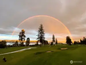 A moment of rare atmosphere on the Sand Point Country Club course, with the fairway opening west toward Lake Washington. Scenes like this capture the quiet, park-like setting surrounding the Fairway Residence and Bungalow, where daily life is framed by light, weather and long open vistas across the 4th Green.