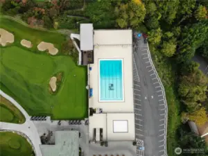 Sand Point Country Club’s Junior Olympic pool sits at the center of the community’s recreation offerings, surrounded by the golf course and steps from the clubhouse. Membership includes access to the pool complex, year-round fitness center, tennis courts and dining facilities—amenities located just moments from the Fairway Residence and Fairway Bungalow.