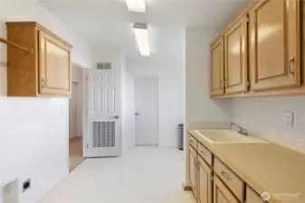 …and even more storage in the laundry room!