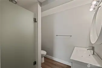 3/4 Bathroom