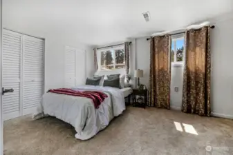 Downstairs bedroom with large closet