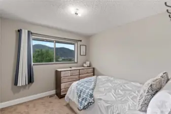 Additional secondary bedroom