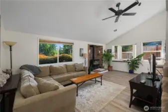 Spacious LR