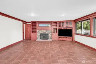 Gas fireplace and perfect fitting TV (all yours!)