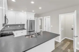ADU with separate entrance: 2 bedroom 1 bath