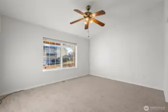 Primary En-Suite with window that faces the street. Brand new carpet and fresh paint.