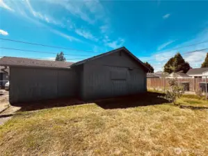 Garage & Backyard