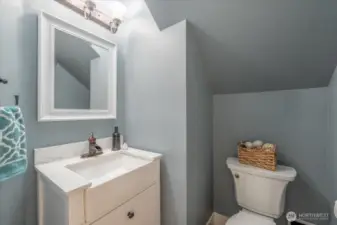 Adorable Half Bath