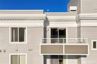 Sun-drenched and ready for you!