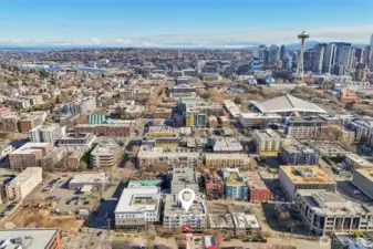 All the best of Queen Anne, Belltown, SLU & downtown...right at your doorstep.