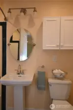 2nd floor ~ Full bath