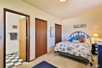 Entry Level Flex Space