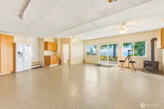 Fully Finished Garage with 1/2 Bath, Wet Bar, Gas Fireplace