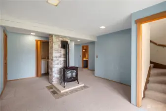 LIVING ROOM | PROPANE FIREPLACE | BASEMENT