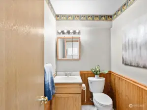 Half bathroom off laundry room/family room