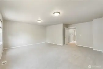 Enormous Flex room.  Great for playroom, workout room, office, craft room or additional bedroom.