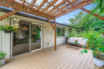 Daylight deck pergola...let the sun shine!