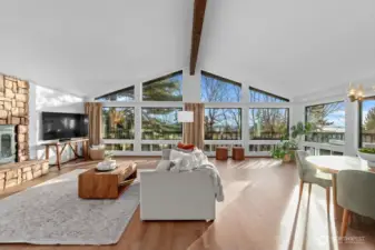 Huge wall of windows with SW facing living room Views