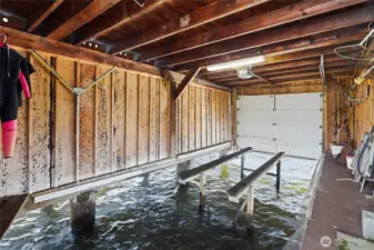 Boatlift inside boathouse