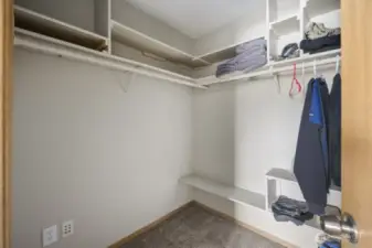 Walk in closet