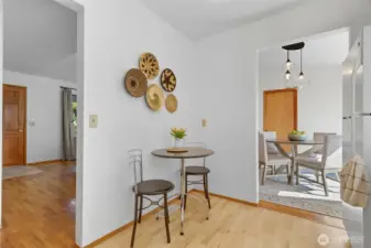 Eat in kitchen area