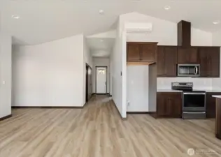 Photos of a similar house in the neighborhood