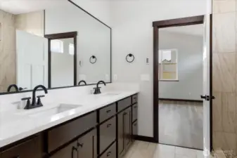 Photos of a similar house in the neighborhood