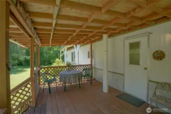 Cozy covered front porch!