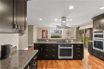Double ovens with stainless steel appliances