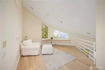 2nd Floor Loft: office or additional living