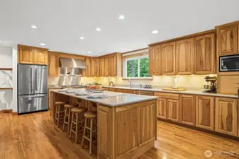 Massive kitchen, perfect for entertaining.