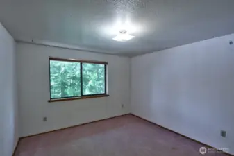 Another view of bedroom 3.