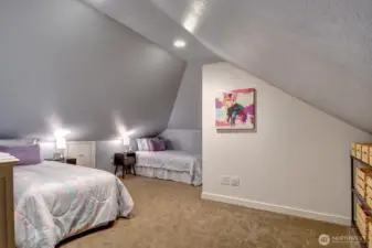 Open upper-level loft