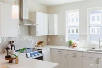 Full kitchen backsplash