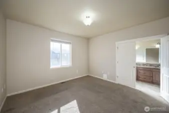Primary EnSuite