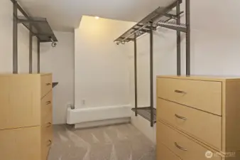 Walk in closet