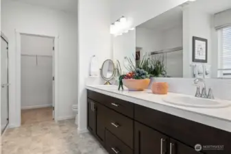 **Photo is a representation only. Same floorplan in the community, different homesite. Colors and features will vary.**