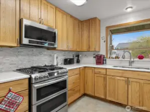 Kitchen with guarden window