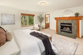 Romantic gas fireplace adds to ambiance and is perfect for cool evenings.
