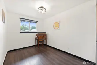 Bedroom 3 or office