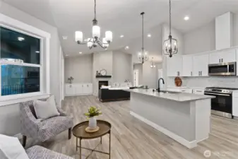 Breakfast Nook with Beautiful Territorial Views