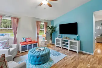 walk in to the front family room