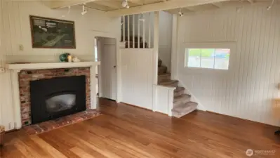 Spacious living area with fireplace